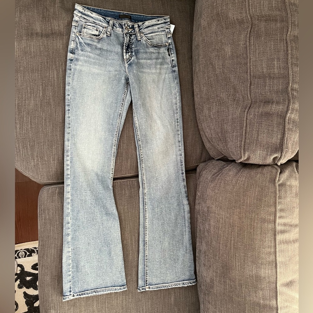 Silver Jeans Suki bootcut, nwot, size 27x33.